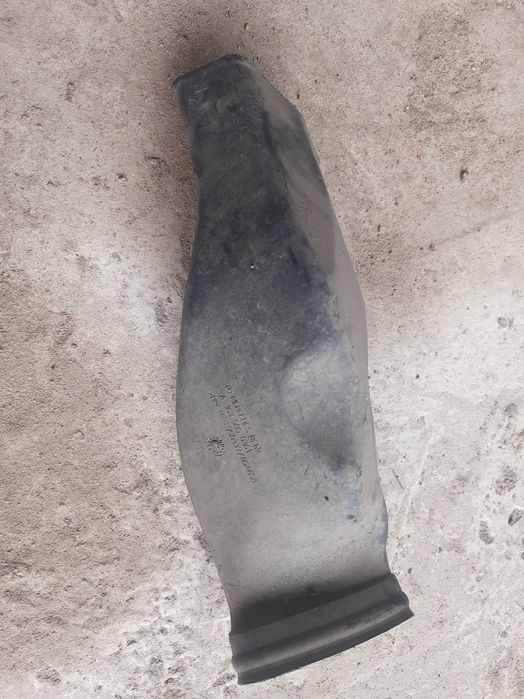 Патрубок повітряний воздухозаборник Мерседес МЛ w163 A1635050361