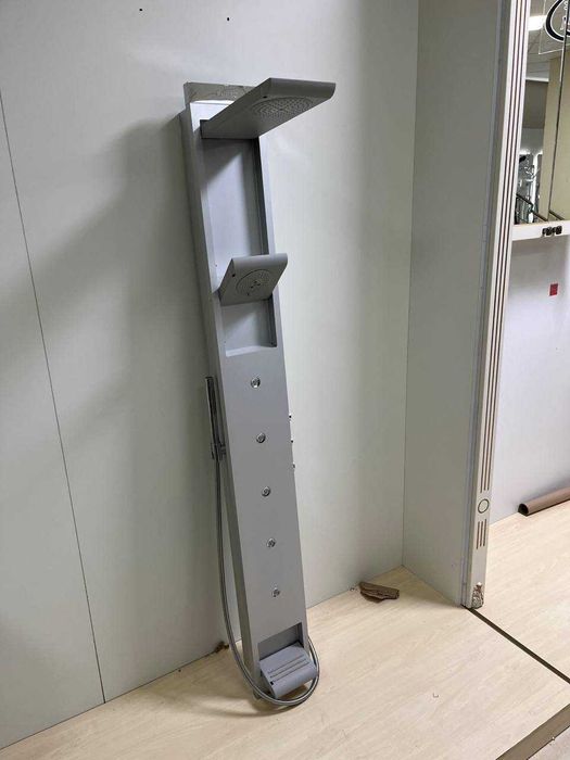 Pharo Hansgrohe Гідромасажна панель складна з термостатом