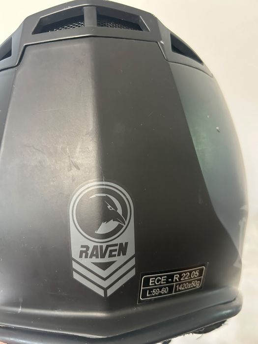 Шолом Raven розмір L