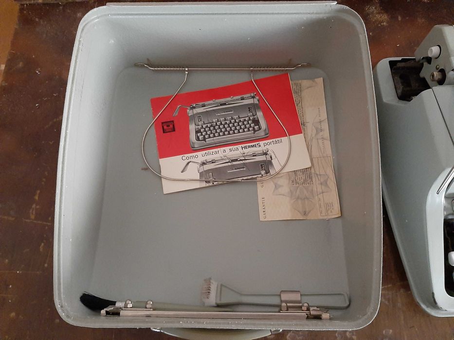 Máquina de escrever Hermes 3000