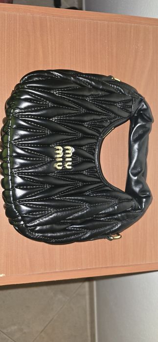 Mala Miu Miu nova