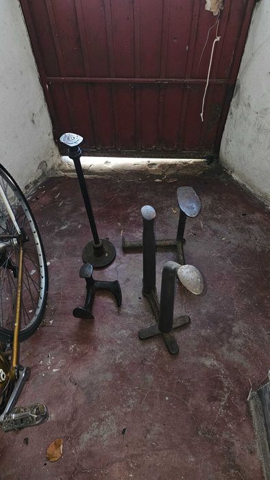 Conjunto 4x Ferro Maciço de Bater Solas e Formas de Sapateiro