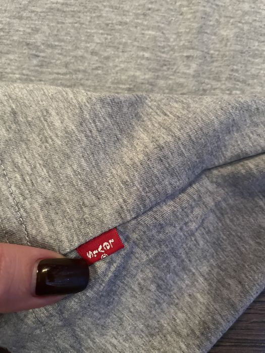 Лонгслів Levi’s оригінал 5 років