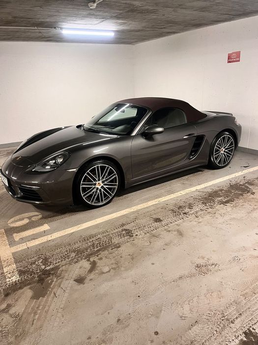 Porsche 718 Boxster