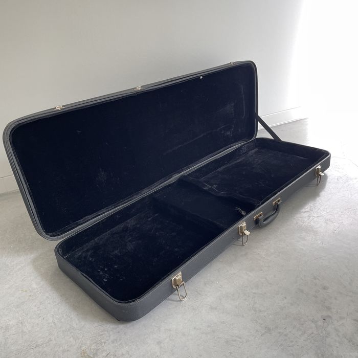 Estojo rígido vintage para guitarra eléctrica CNB em preto