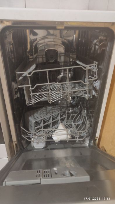 Посудомийна машина