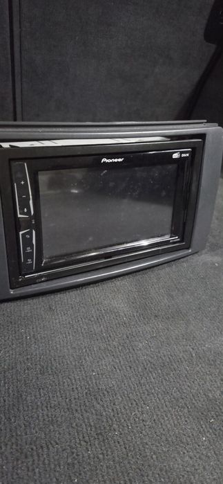 PIONEER DMH-A3300DAB DMH-A3300DAB Central multimédia
6.2polegadas, 2 D