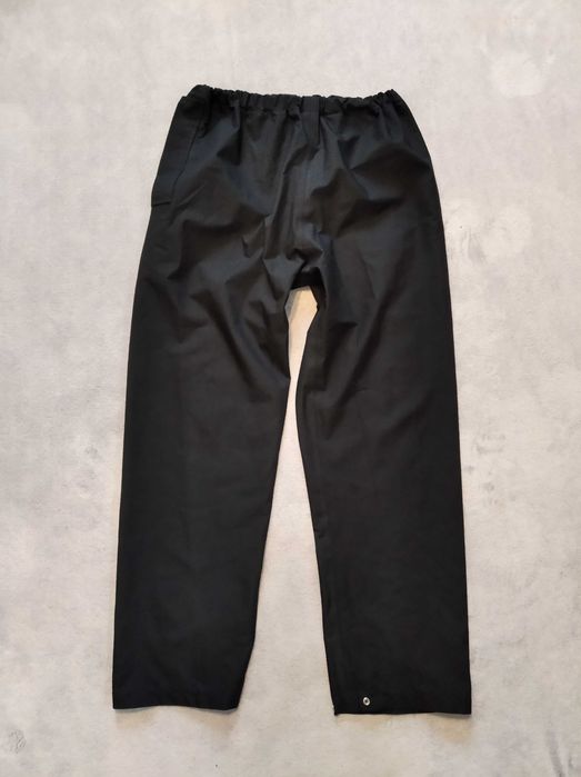 Spodnie przeciwdeszczowe Monarch Textiles roz. L wojskowe