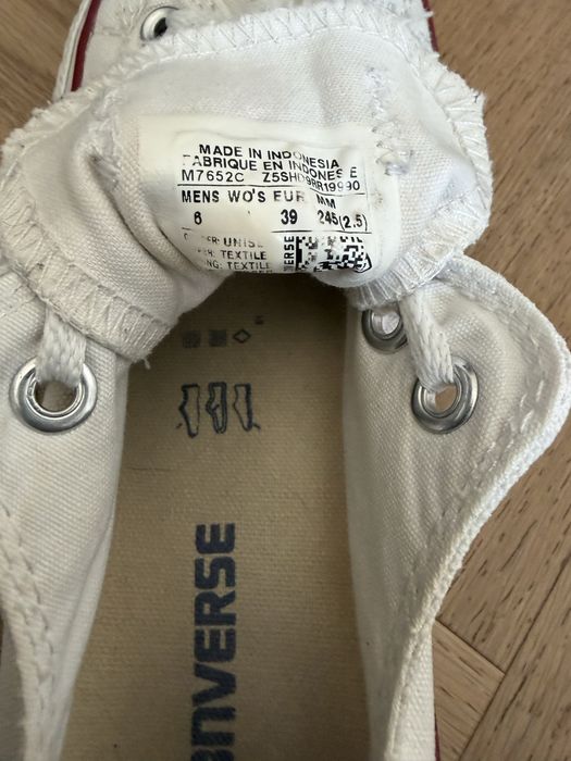 Converse rozmiar 39 biale