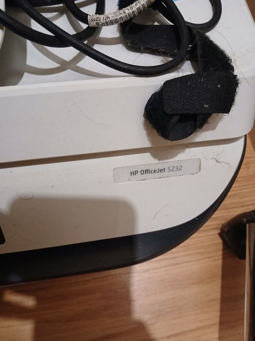 Vendo empressora hp office jet 5232 con pouco uso
