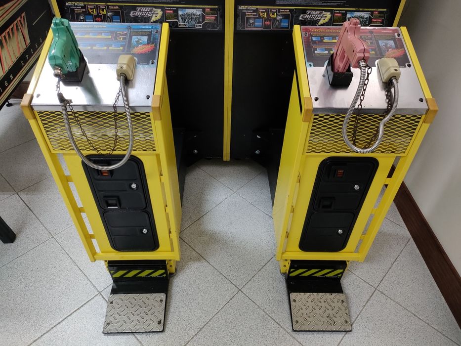 Máquina de tiro time Crisis 3 twing 1750