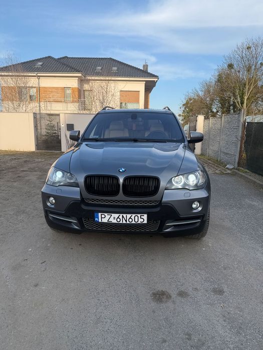 BMW X5 BMW X5 E70
