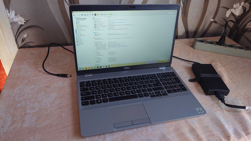 Dell Precision 3551, i5-10400H, 16 GB, SSD m2 256, HDD500, Full HD IPS