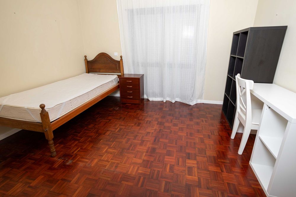Quarto para arrendar - São Martinho do Bispo Coimbra