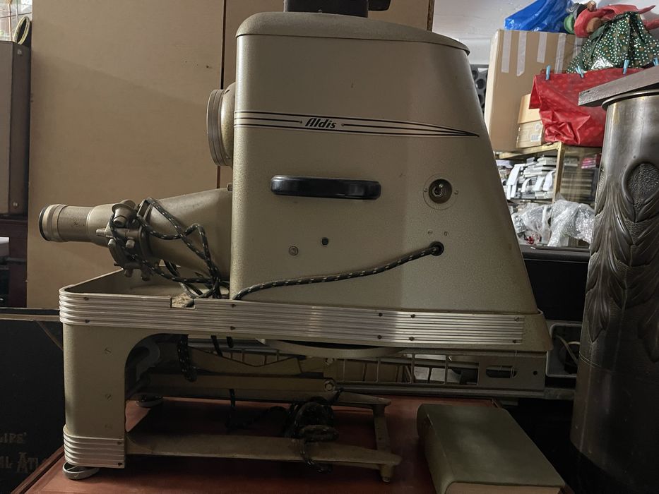 Projetor Vintage Aldis Epivisor – Funcional, em Excelente Estado