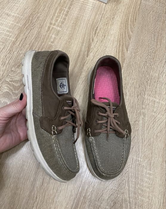 Skechers р,38 мокасини кросівки кеди