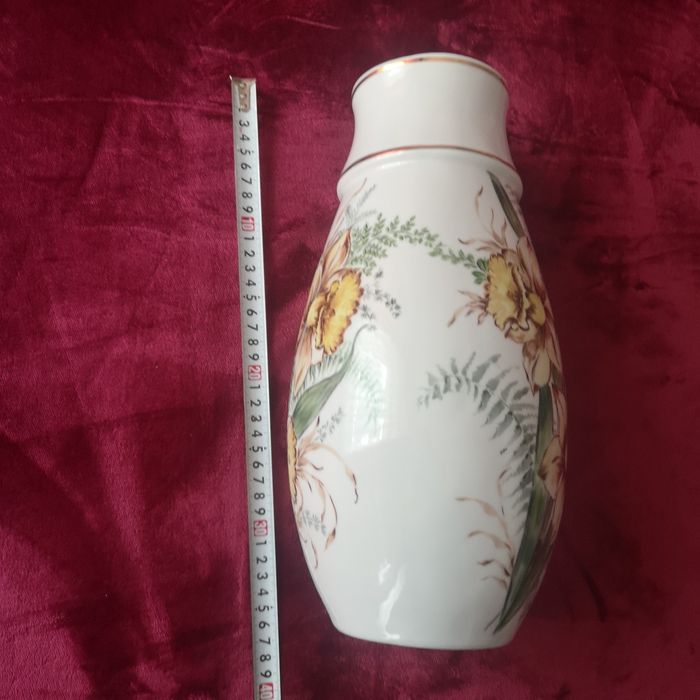 Wazon z Fabryki Porcelany  Książ ręcznie 36 cm