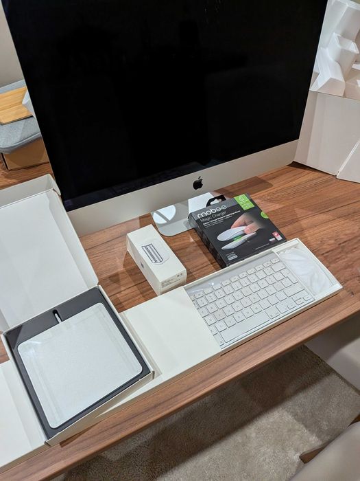 MEGA PACK - iMac 21.5 com Acessórios Apple