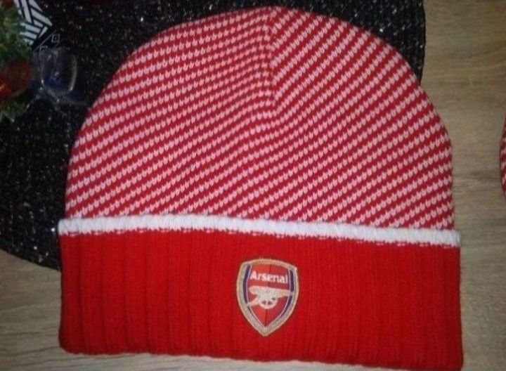 Nowa czapka Arsenal