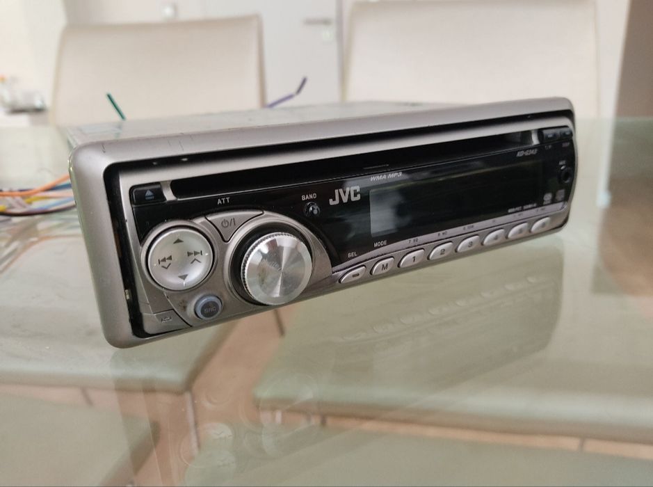 Autoradio JVC e Blaupunkt