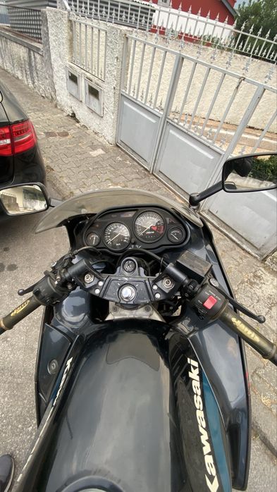 Kawasaki zzr 600