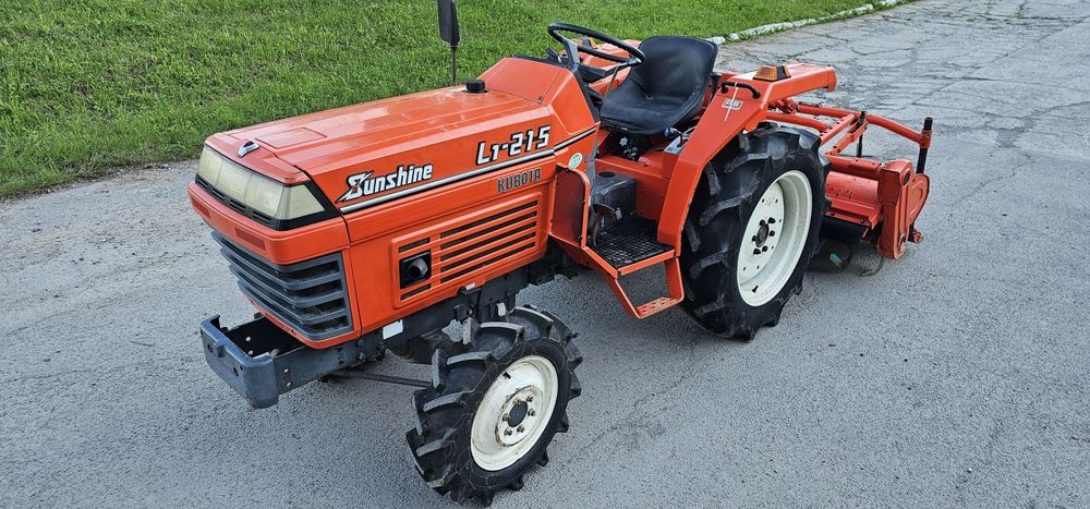 Kubota L1 215 мінітрактор Трактор Японський