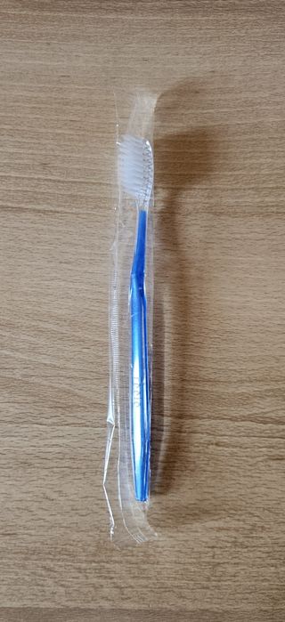 Nowa szczoteczka do zębów