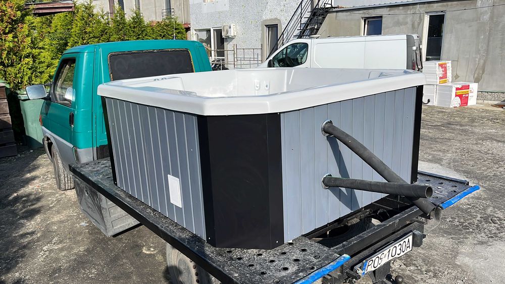 Jacuzzi 5cio osobowe elektryczne hydromasaż basen balia gorąca beczka