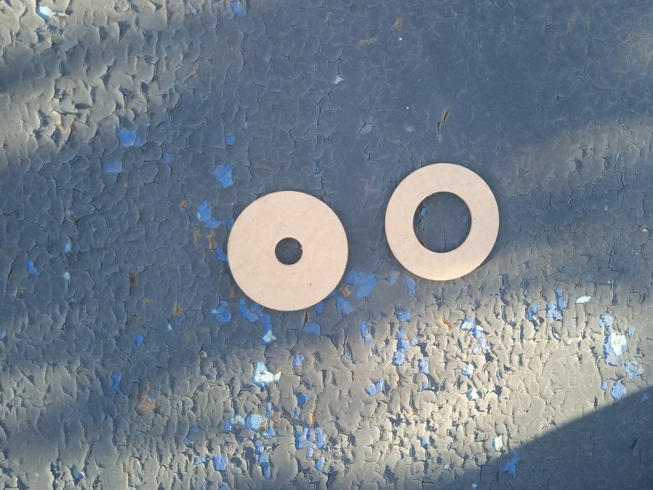 До УБДС запчастини нові працюючі.