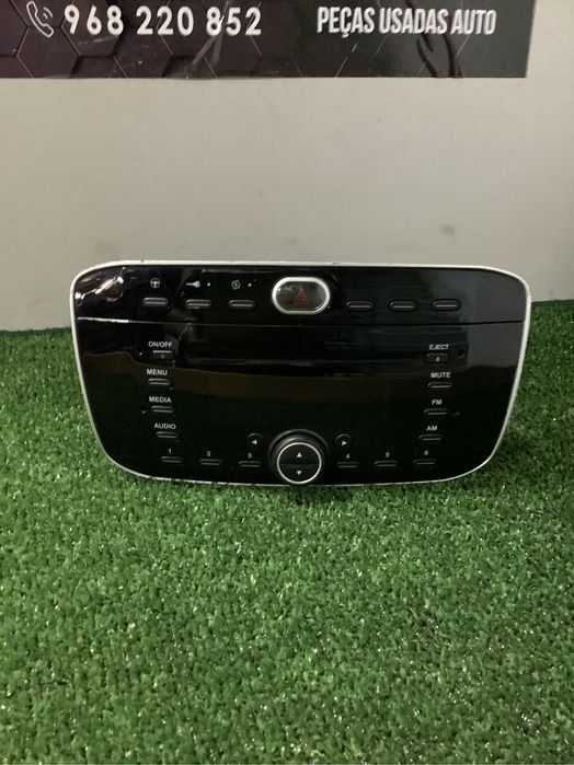 Rádio fiat grande punto