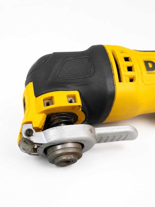 Profesjonalne Narzędzie Wielofunkcyjne DeWalt DWE315KT
