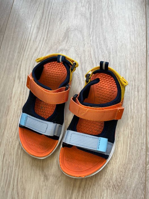 Sandale r.29 Sinsay