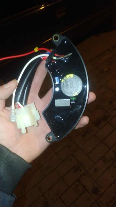 Авр 7 проводов три фазы