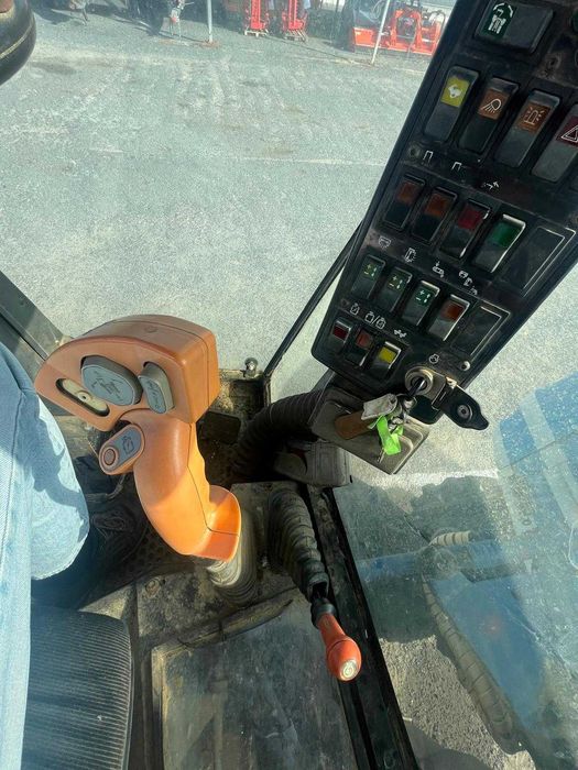 Maquina Vindimar New Holland SB 58