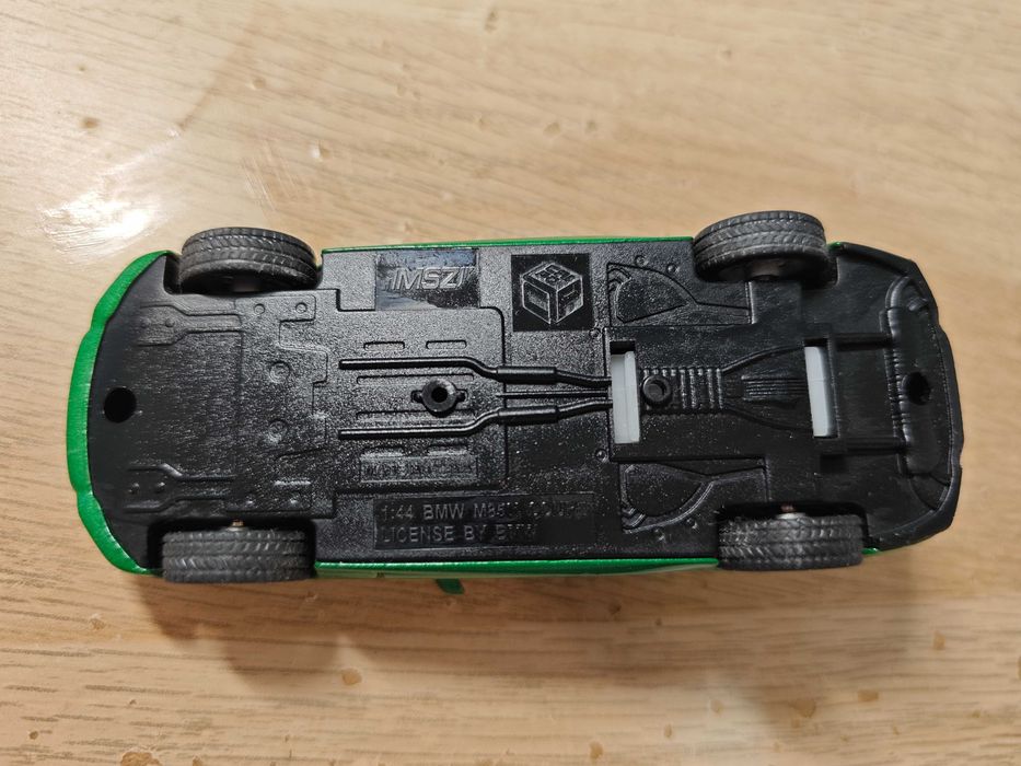 1/44 Miniatura BMW 8 series