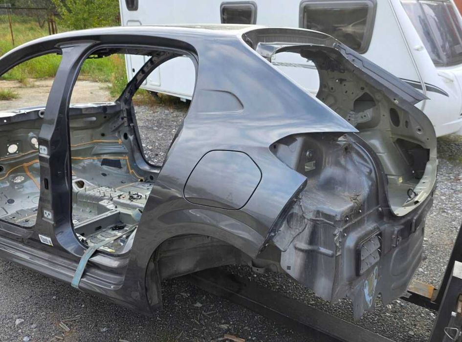 Четверть Peugeot 208 2 II крило кузов разборка