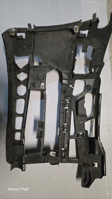 Посилювач бампера права та ліва частина БМВ Г30 BMW G30