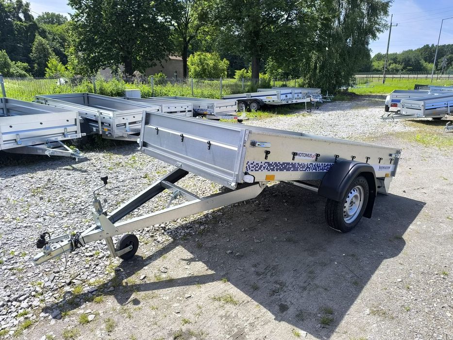 Niewiadów Przyczepa Niewiadów N426U 260x138x35cm 1 oś 750kg burty boczne 2mm Kraków MOTOMUS  Nowa przyczepa Niewiadów 260x138x35 750kg mocna Kraków Kłaj