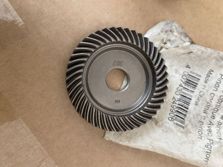 Шестерні (конічна пара) шестернею болгарки Metabo W 12-125 316054980