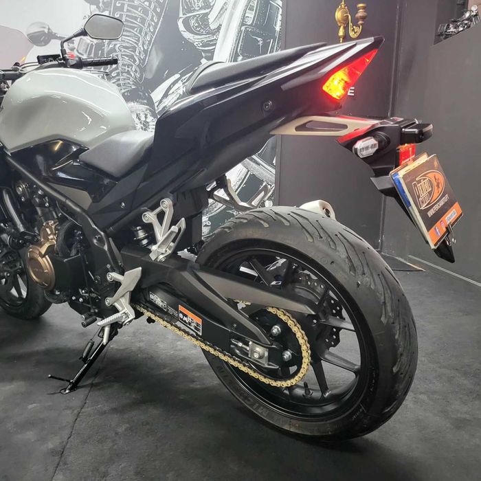 Honda CB500F 2023