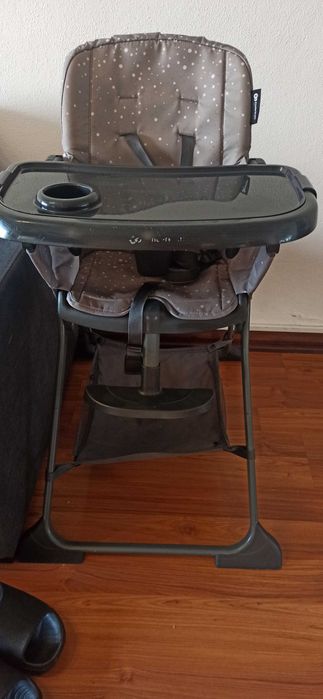 Cadeira de refeição