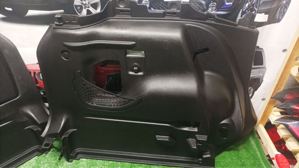 Обшивка багажника Jeep Renegade 2022-2024 735589897