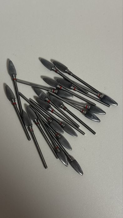 Frezy do ściągania masy żelowej/hybrydowej