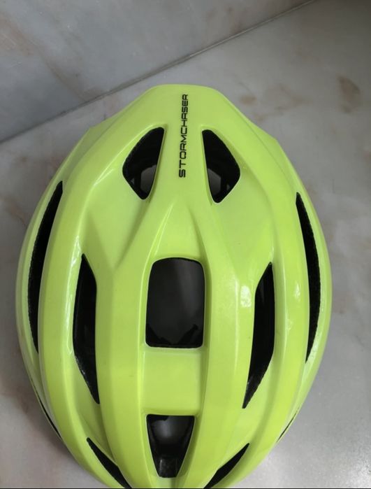 Capacete abus amarelo flurescente