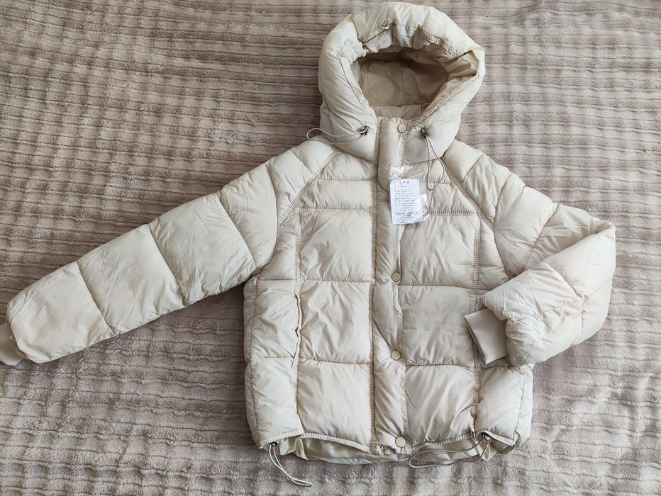 Весняна куртка.  жіноча куртка.  розмір s.