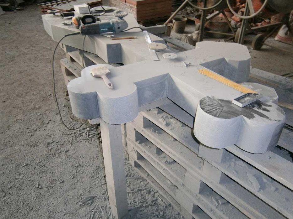 Виготовляємо пам'ятники в Луцьку