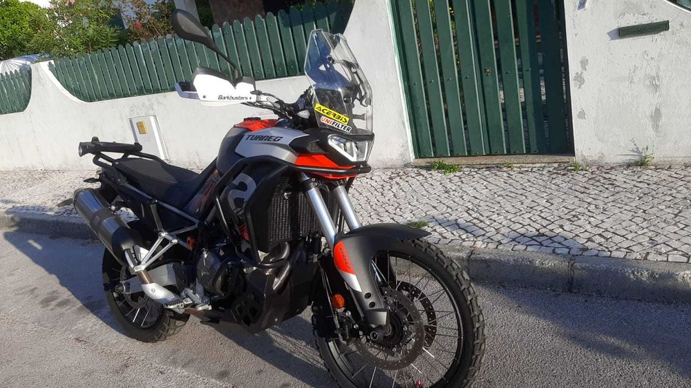 Aprilia Tuareg 660 Quickshift + Kit Malas GIVI