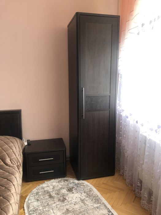 Продається спальний набір