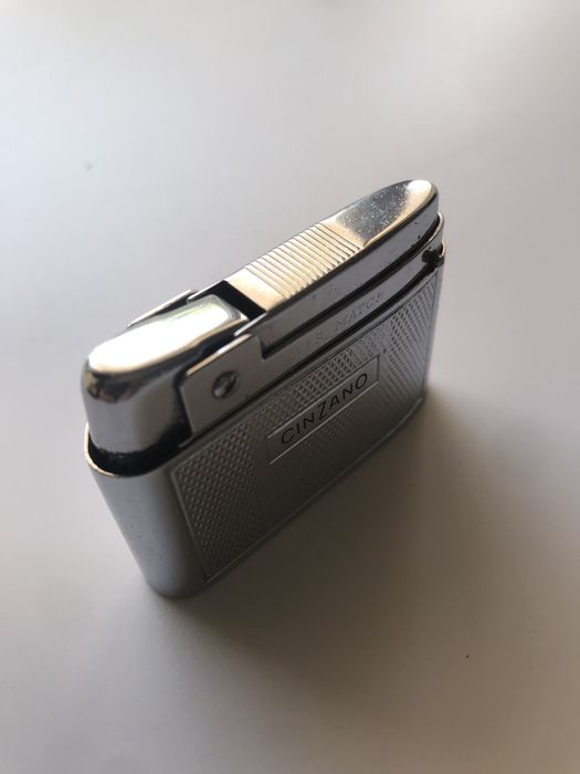 Isqueiro antigo Silver match Cinzano made in Austria a gas