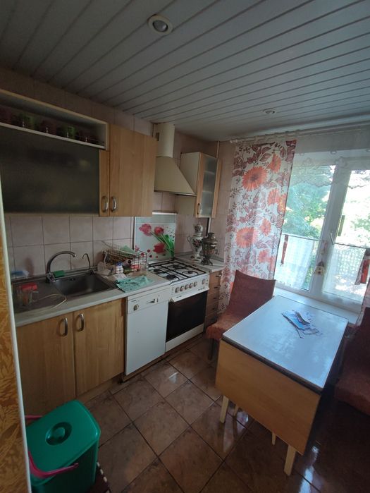 3 комн.квартира ул.Сорочинская ( Новгородская) 25000 дол.